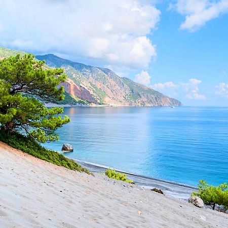 Apple Villas Mouríon Dış mekan fotoğraf
