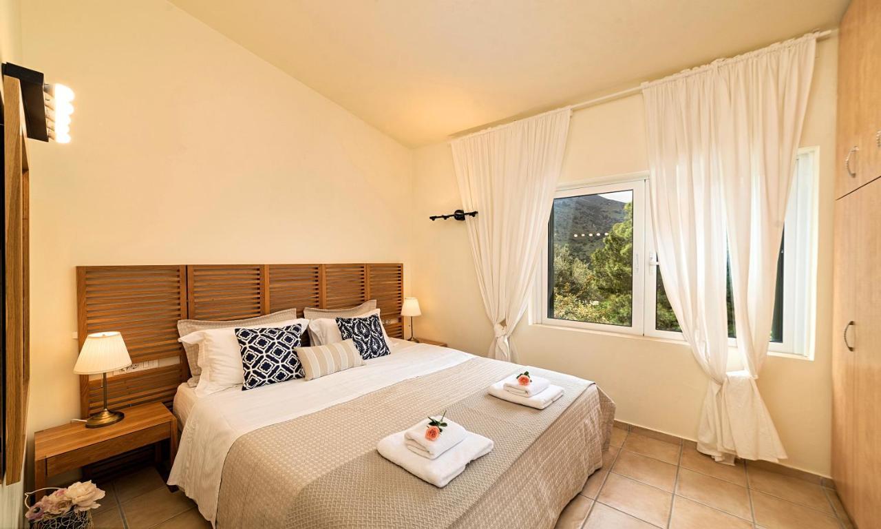 Apple Villas Mouríon Dış mekan fotoğraf